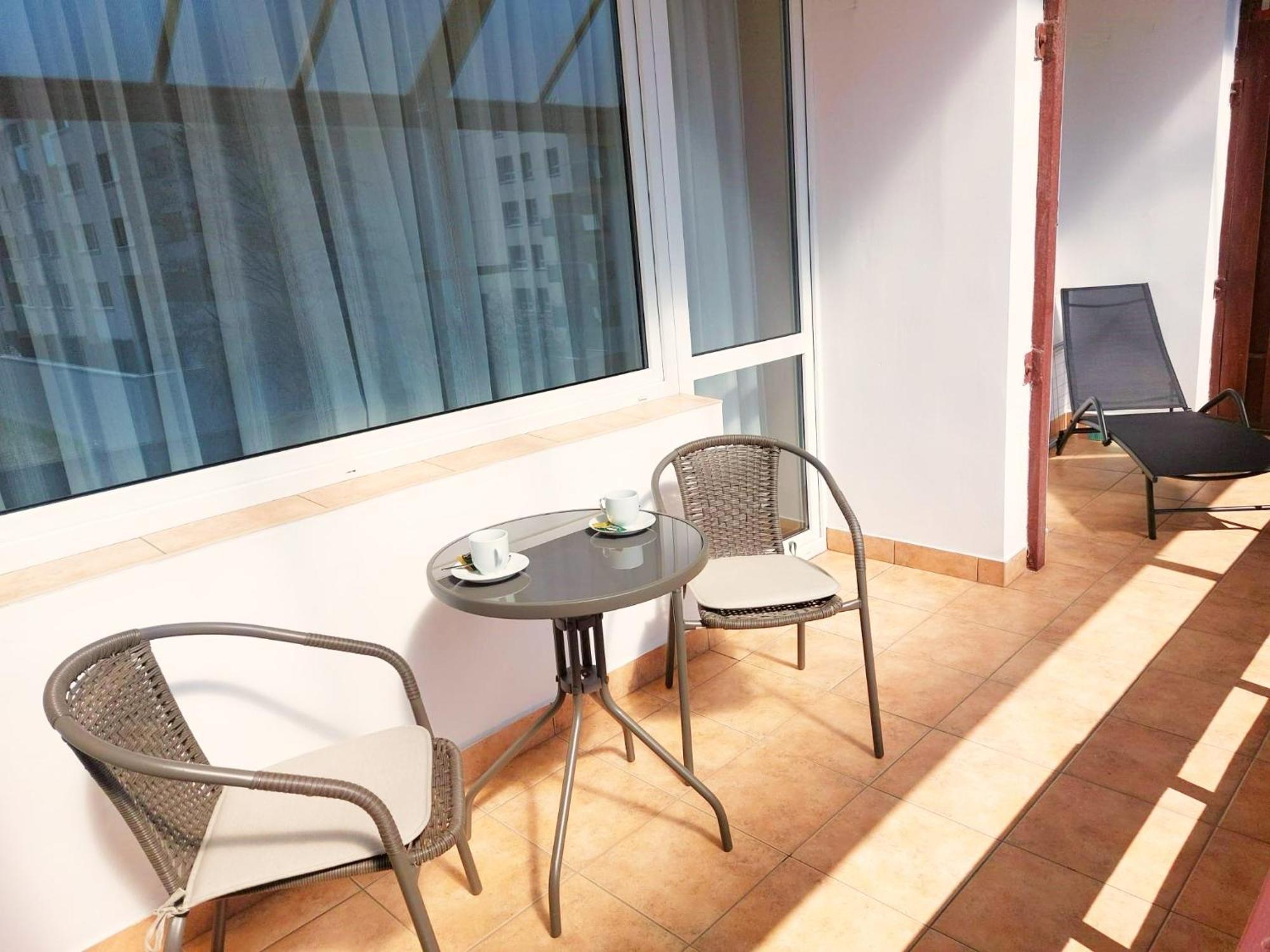 Apartament Tychy Miasto 60M2 ภายนอก รูปภาพ