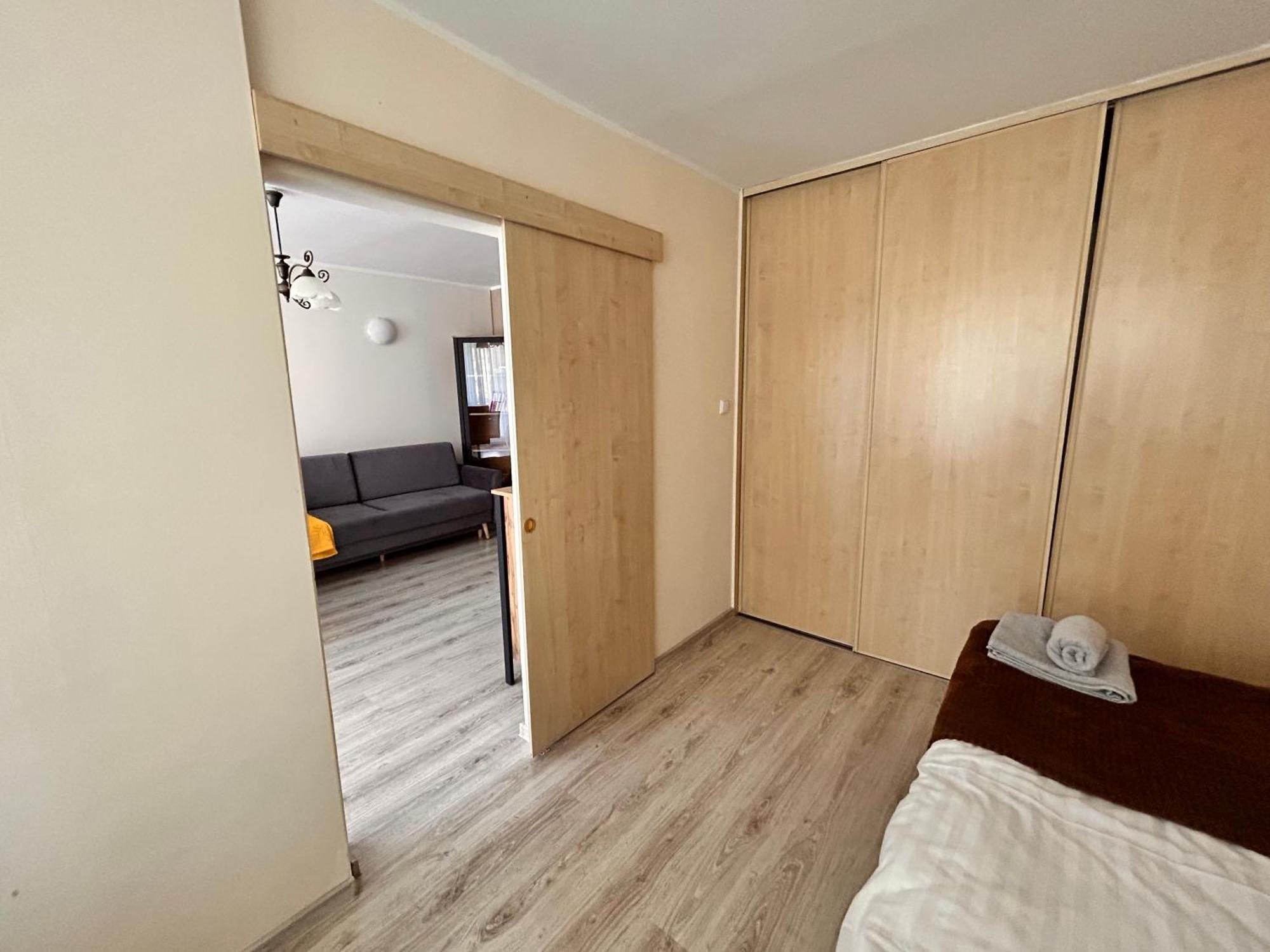 Apartament Tychy Miasto 60M2 ภายนอก รูปภาพ